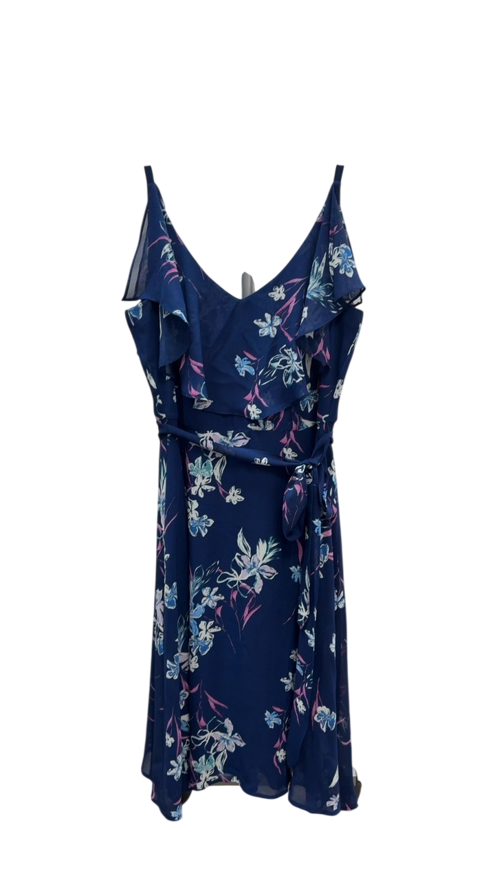 LANE BRYANT Dress Size 14 Navy blue with floral pattern (white, purple – Rise Up Consignments